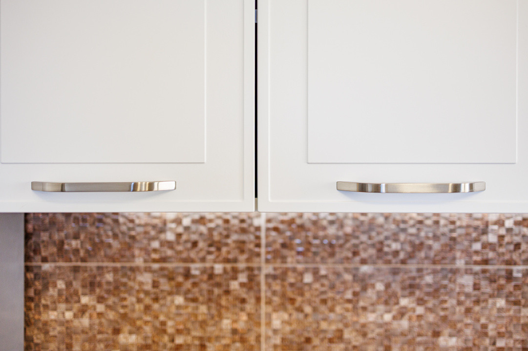 Apartament 3 cam, 76 mp + balcon, etaj 1,  Dumbravița, str. Rodiei,  Comision 0%