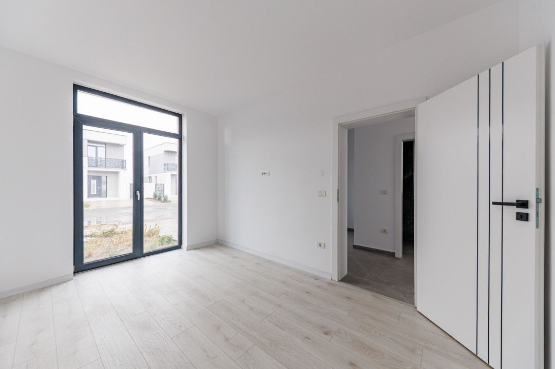 Duplex 5 camere, grădină, 3 băi | RPC Village-Mehala | 10 min. de centru