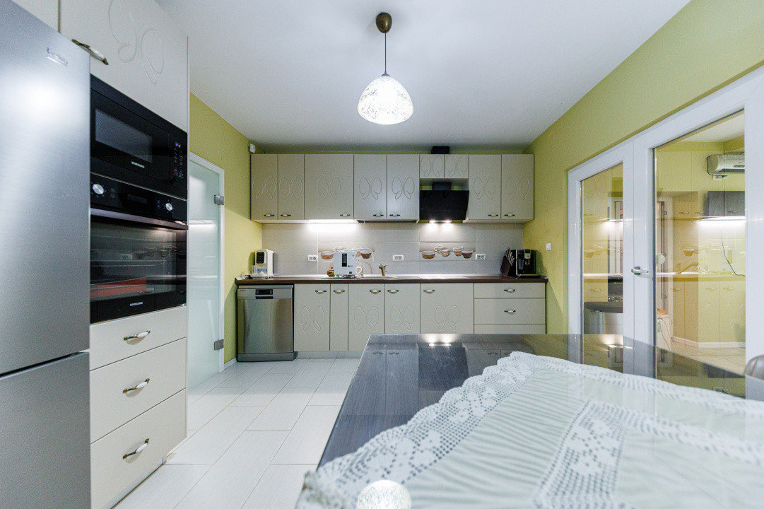 Casă mare 5 camere+casă mică, panouri, curte amenajată – Giroc, Comision 0