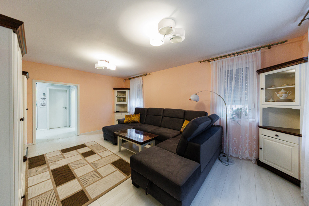 Casă mare 5 camere+casă mică, panouri, curte amenajată – Giroc, Comision 0