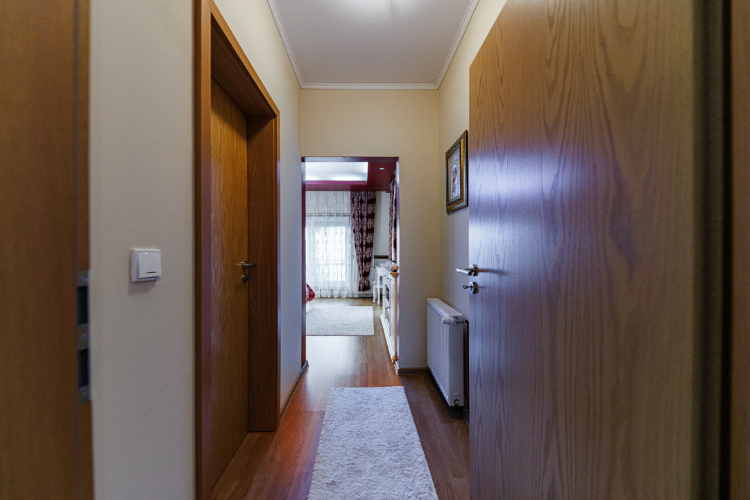 Casă mare 5 camere+casă mică, panouri, curte amenajată – Giroc, Comision 0