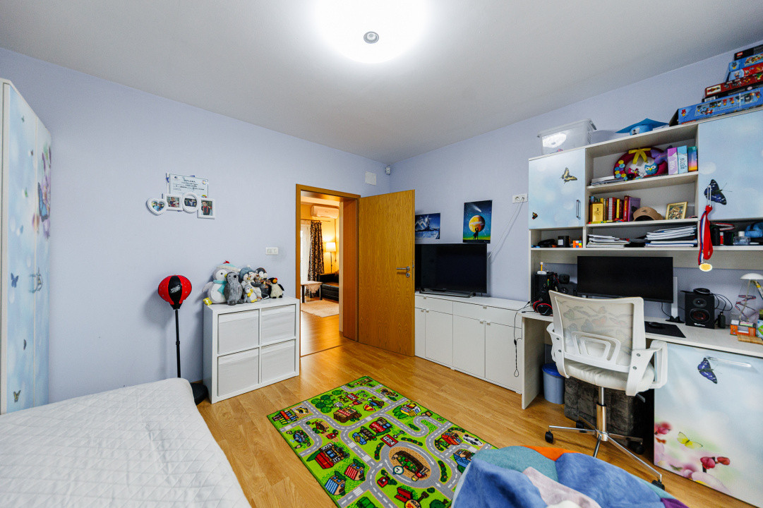 Casă mare 5 camere+casă mică, panouri, curte amenajată – Giroc, Comision 0