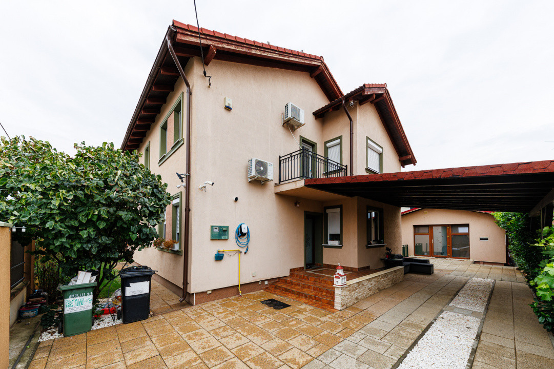 Casă mare 5 camere+casă mică, panouri, curte amenajată – Giroc, Comision 0