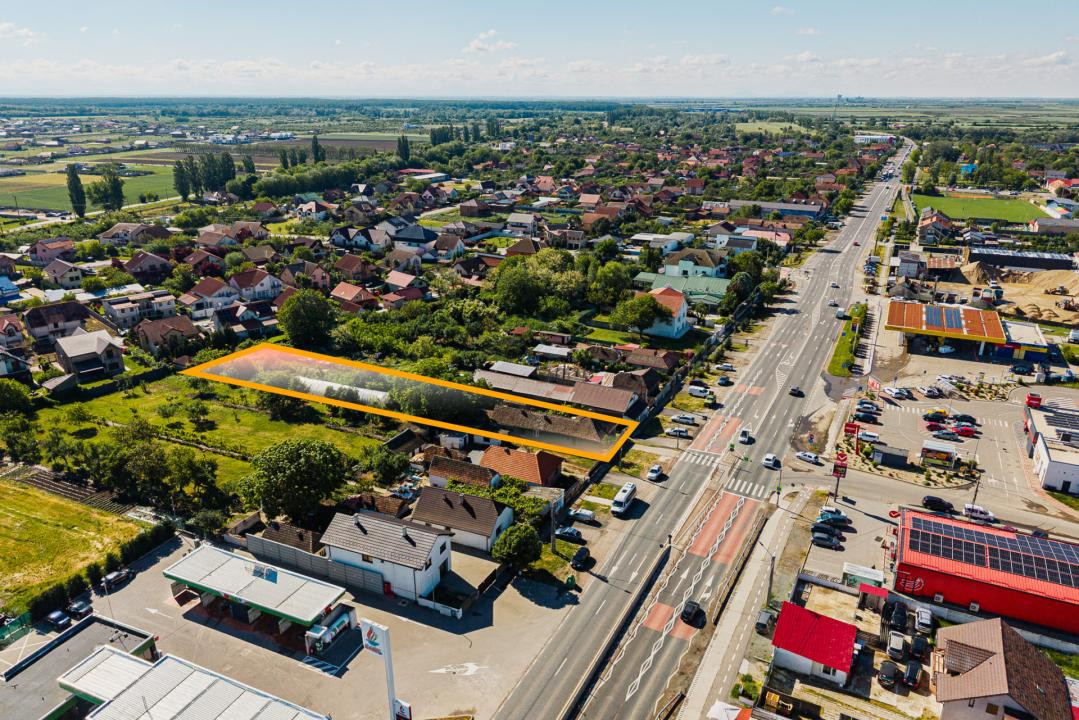 Casa cu teren 1.876 mp, la soseaua principala, vis-a-vis de Profi si Penny, Sag 