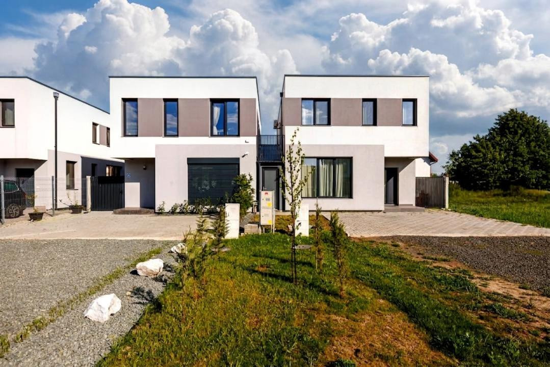 Casa moderna P+E mobilata Dumbravita langa scoala noua | 0% comision