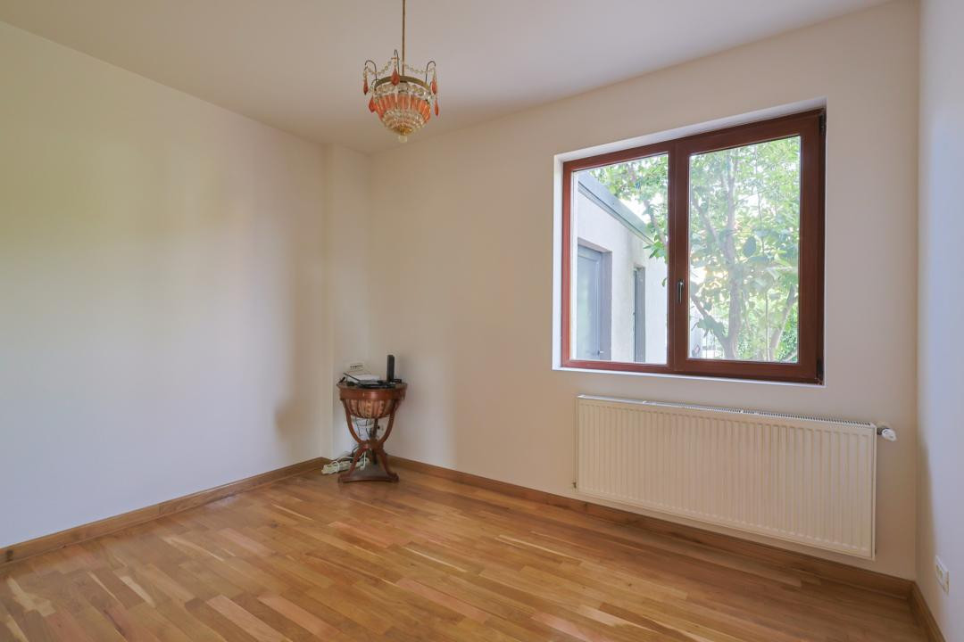 Casă individuală, Dumbrăvița, str Dorului — aproape de British și Babel