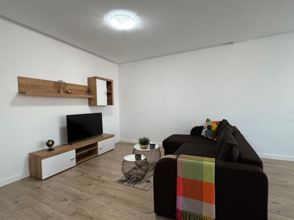 Apartament 3 camere, 2 bai, 77 mp, parcare | Braytim - Kaufland | Comision 0%