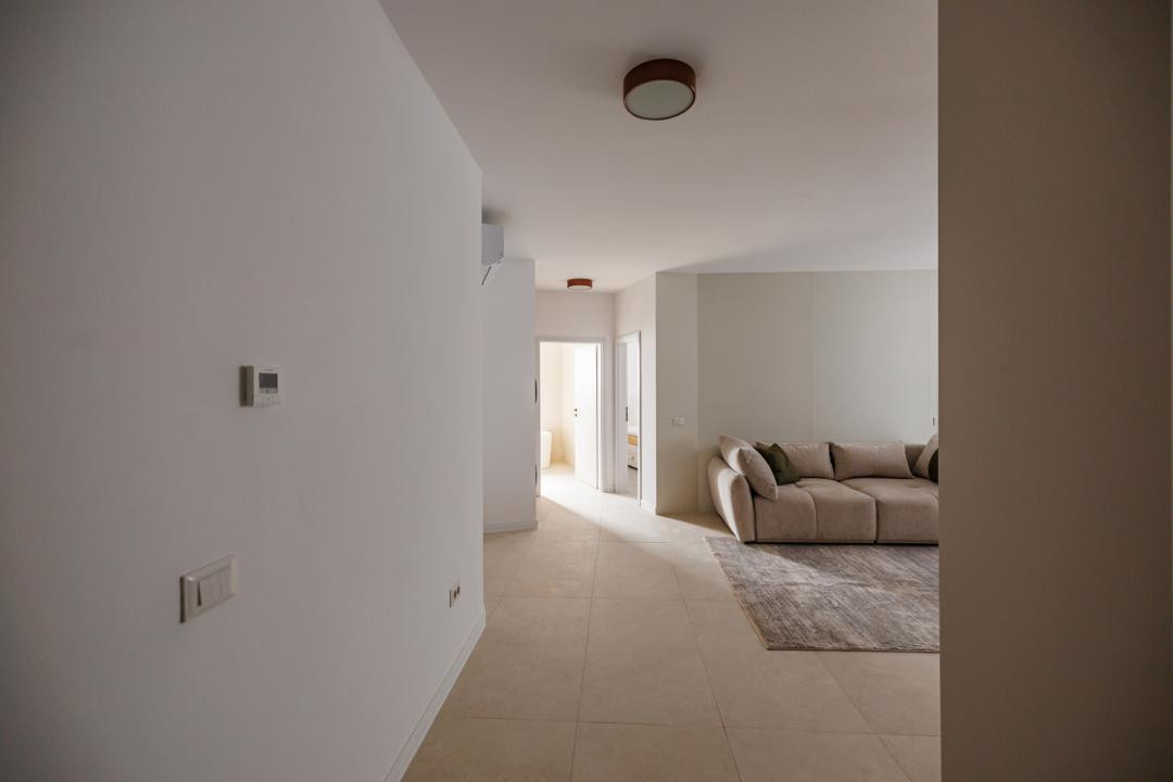 Apartament 2 camere, mobilat si utilat, terasa 12,8 mp | Comision 0