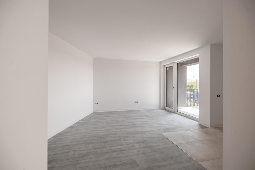 Apartament 2 camere, terasa 10,9 mp, ansamblu nou | Comision 0