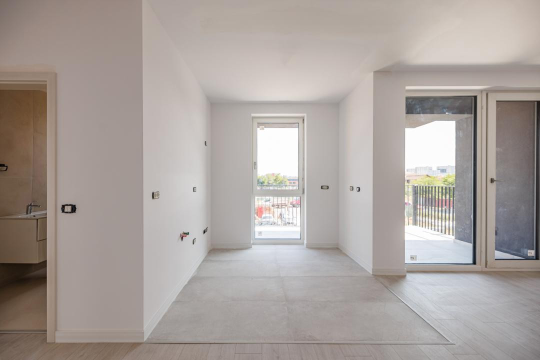 Apartament 3 camere, 2 bai, terasa 14 mp, ansamblu nou | Comision 0