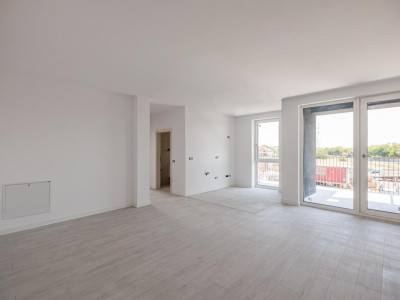 Apartament 3 camere, 2 bai, terasa 14 mp, ansamblu nou | Comision 0