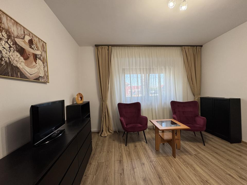 Casa parter, renovata, mobilata, gradina amenajata, str Petofi Sandor-Dumbravita
