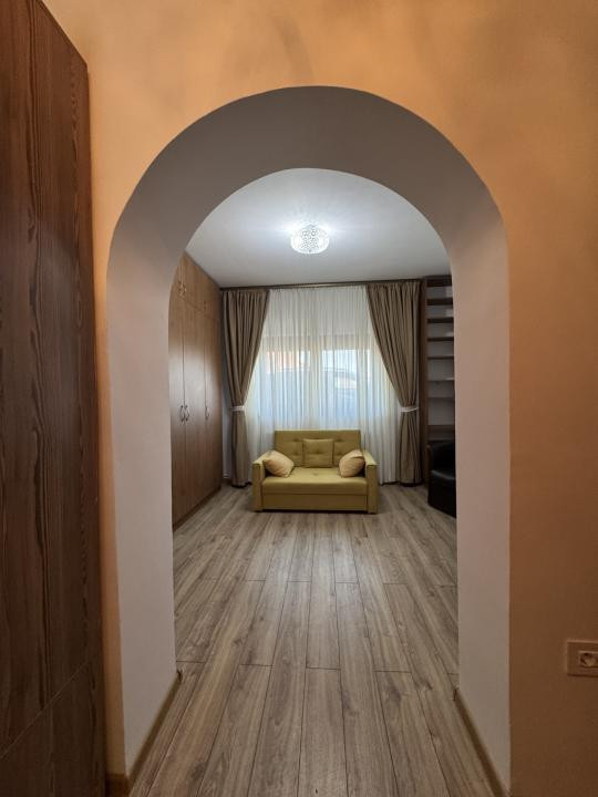 Casa parter, renovata, mobilata, gradina amenajata, str Petofi Sandor-Dumbravita