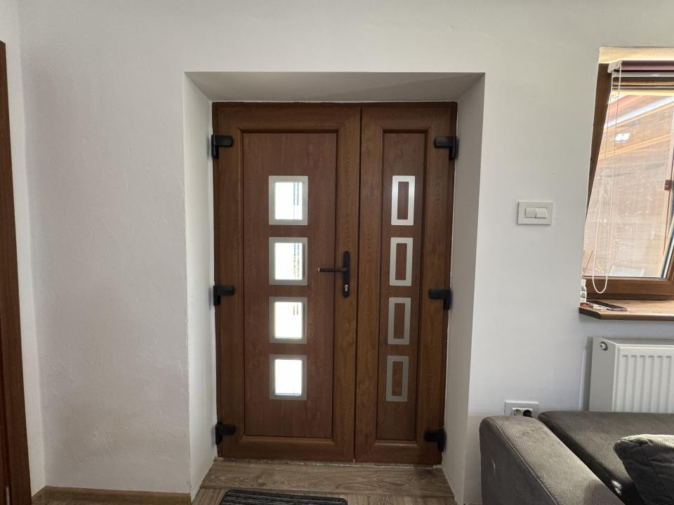 Casa parter, renovata, mobilata, gradina amenajata, str Petofi Sandor-Dumbravita