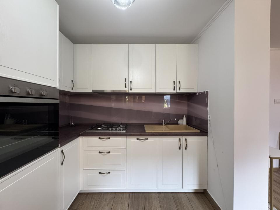 Casa parter, renovata, mobilata, gradina amenajata, str Petofi Sandor-Dumbravita