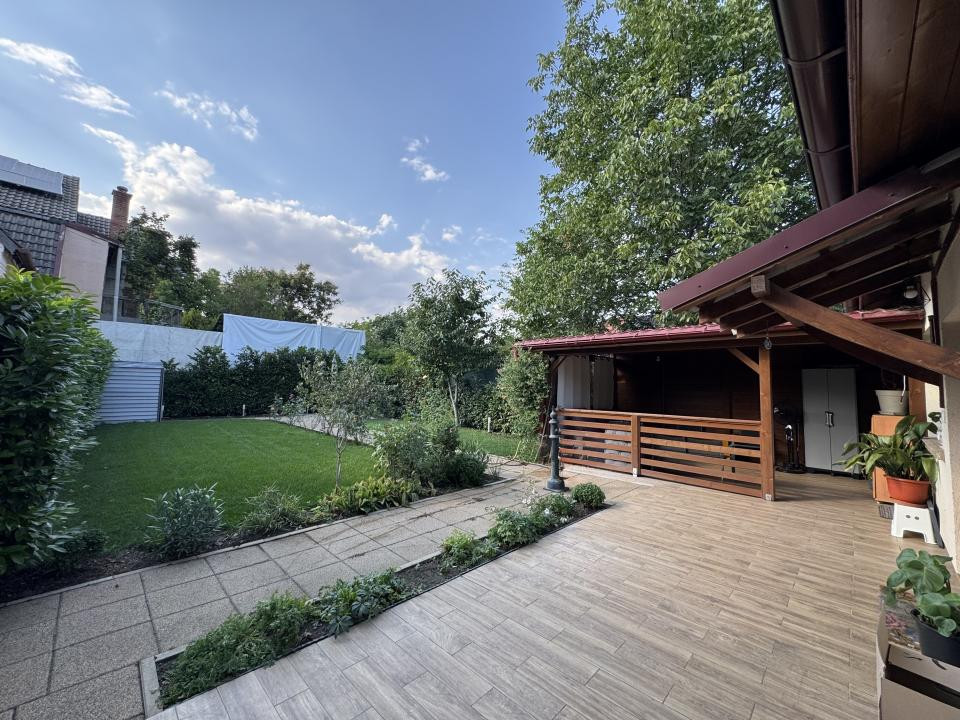 Casa parter, renovata, mobilata, gradina amenajata, str Petofi Sandor-Dumbravita