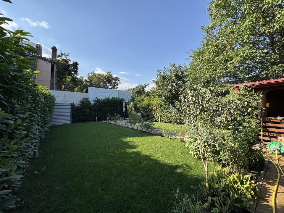 Casa parter, renovata, mobilata, gradina amenajata, str Petofi Sandor-Dumbravita