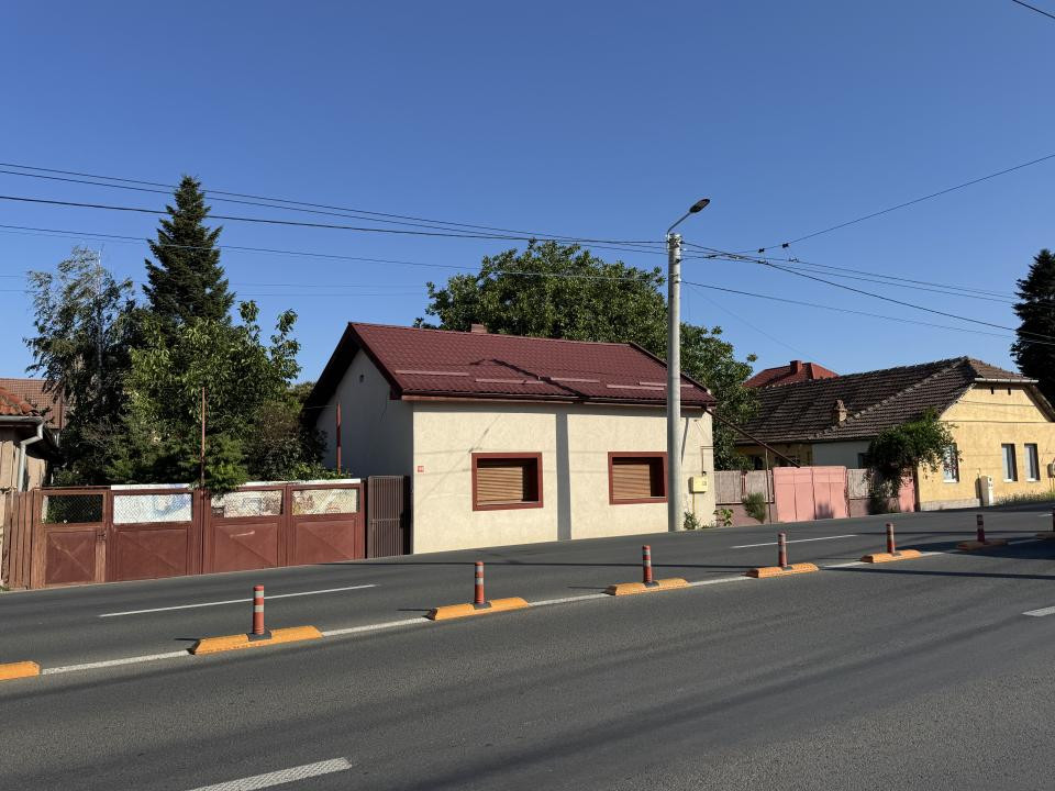 Casa parter, renovata, mobilata, gradina amenajata, str Petofi Sandor-Dumbravita