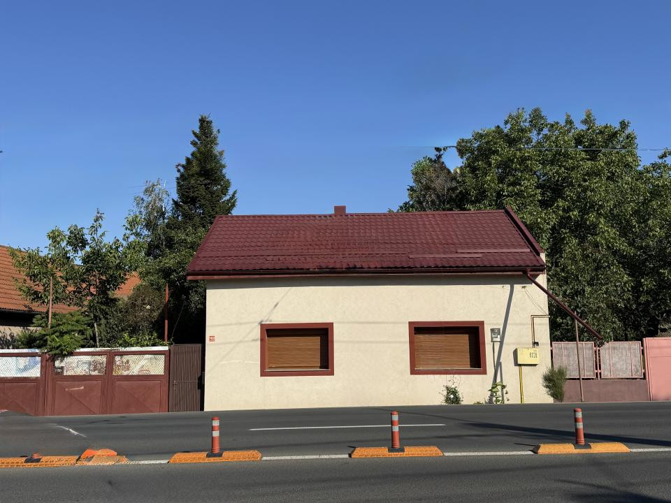 Casa parter, renovata, mobilata, gradina amenajata, str Petofi Sandor-Dumbravita