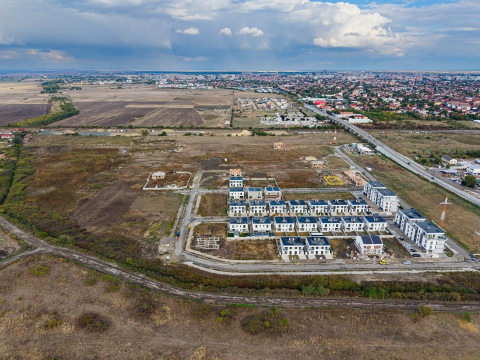 Teren duplex in Mehala cu autorizatie si proiect, strada asfaltata | Comision 0