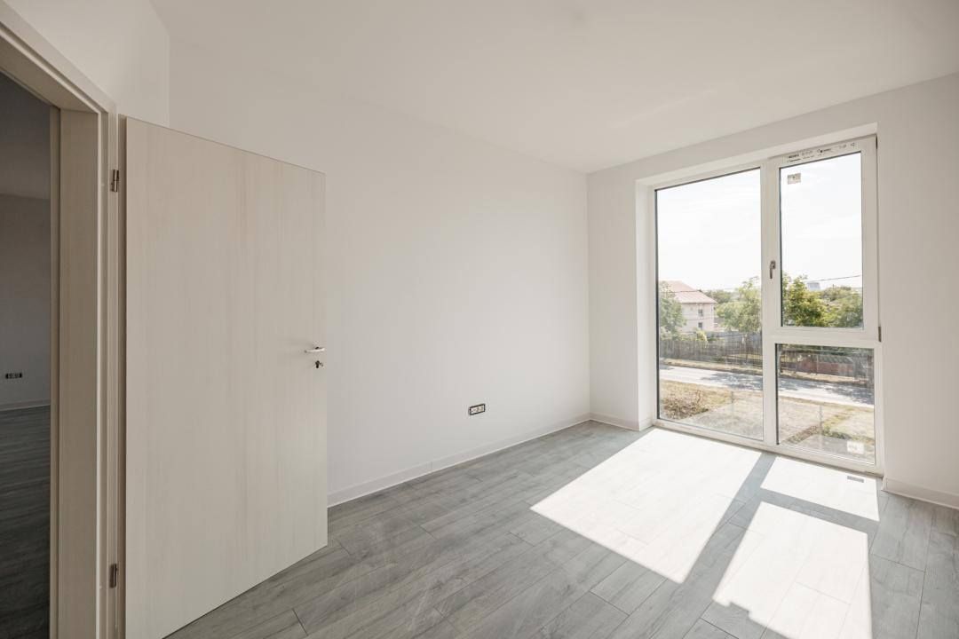Apartament 2 camere, 52,65 mp + terasa 10,9 mp | Sunbelt Mehala | Comision 0