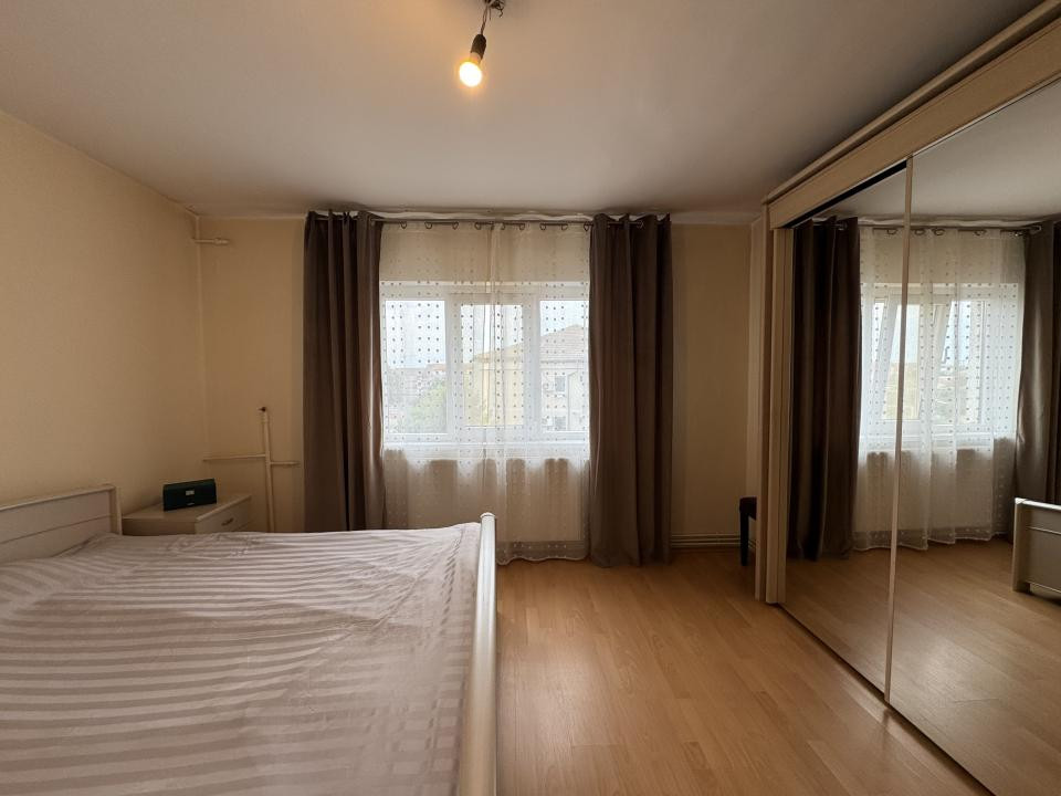 Apartament 3 camere, 78 mp | Bucovina – Storojinet | Comision 0%