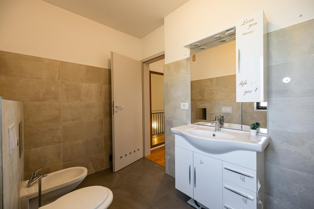Casa 3 dormitoare si gradina | La limita cu Timisoara-Braytim | Comision 0%