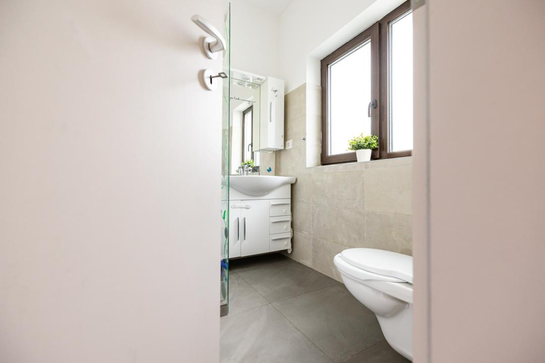 Casa 3 dormitoare si gradina | La limita cu Timisoara-Braytim | Comision 0%