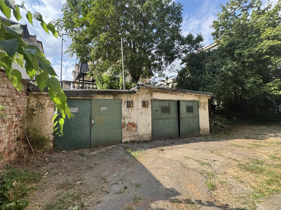 Garaje de vânzare 25 si 29 mp — Bd. C.D. Loga, Timișoara