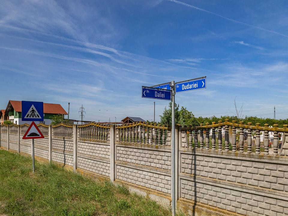 Teren 1.448 mp | Cerneteaz | Strada asfaltata | Utilitati | Comision 0%