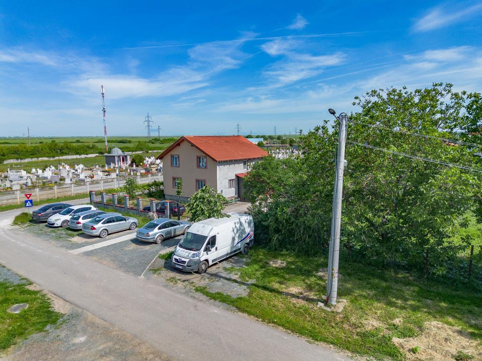 Teren 1.448 mp | Cerneteaz | Strada asfaltata | Utilitati | Comision 0%