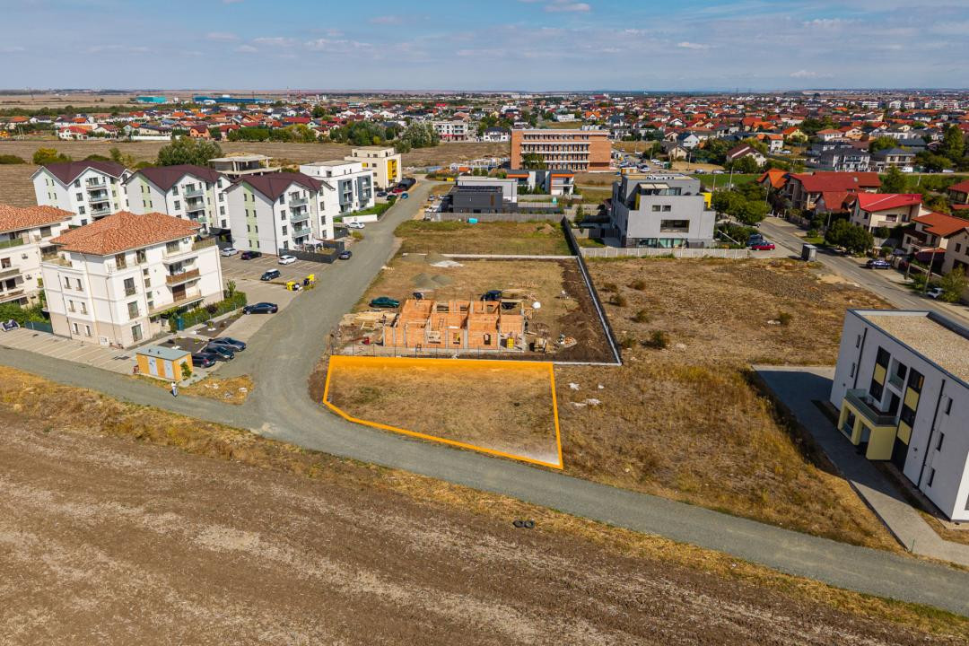Teren duplex 600 mp, Str Praga colt cu str Cernauti, Dumbravita zona Ikea  