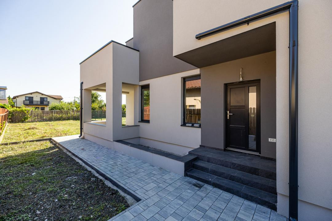 Duplex P+E în Moșnița Nouă, 3 dormitoare, 3 bai, teren 403 mp. Comision 0% 