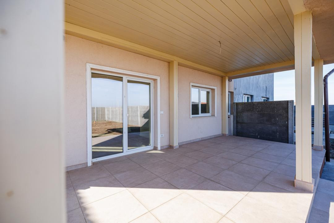 Duplex P+1E| Gata de Mutare| 5 cam, 3 bai | Teren 313 m Săcălaz| Comision 0