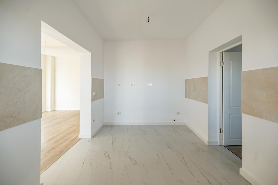Duplex P+1E| Gata de Mutare| 5 cam, 3 bai | Teren 313 m Săcălaz| Comision 0