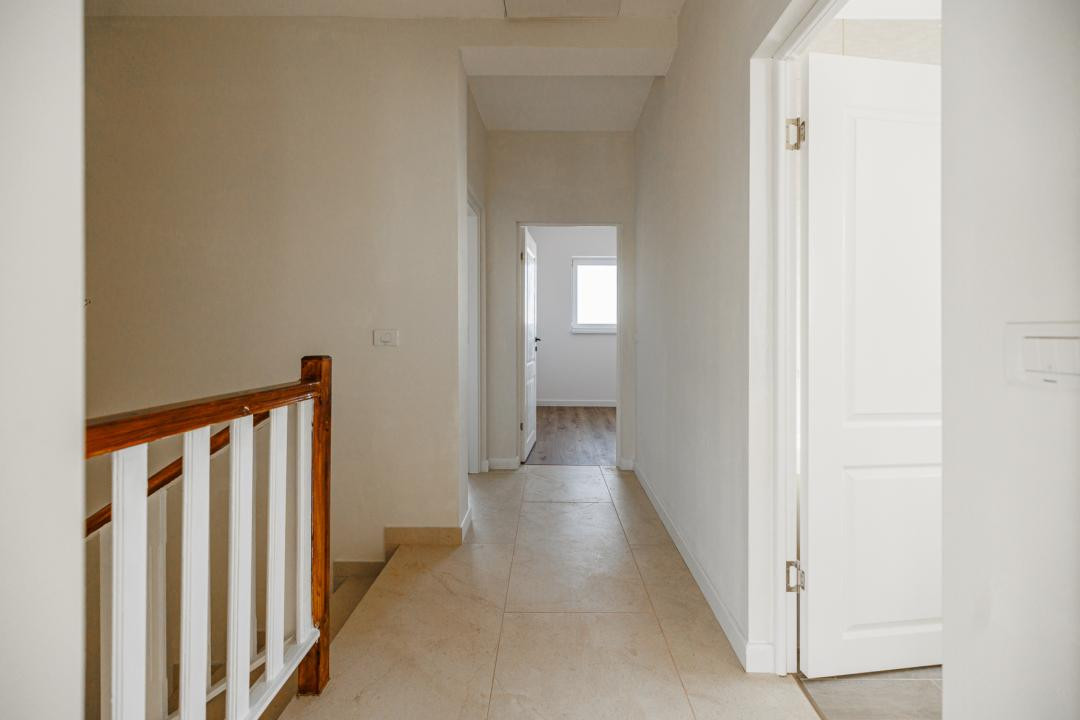 Duplex P+1E| Gata de Mutare| 5 cam, 3 bai | Teren 313 m Săcălaz| Comision 0