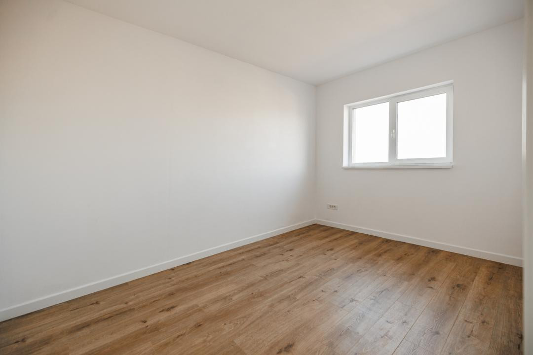 Duplex P+1E| Gata de Mutare| 5 cam, 3 bai | Teren 313 m Săcălaz| Comision 0