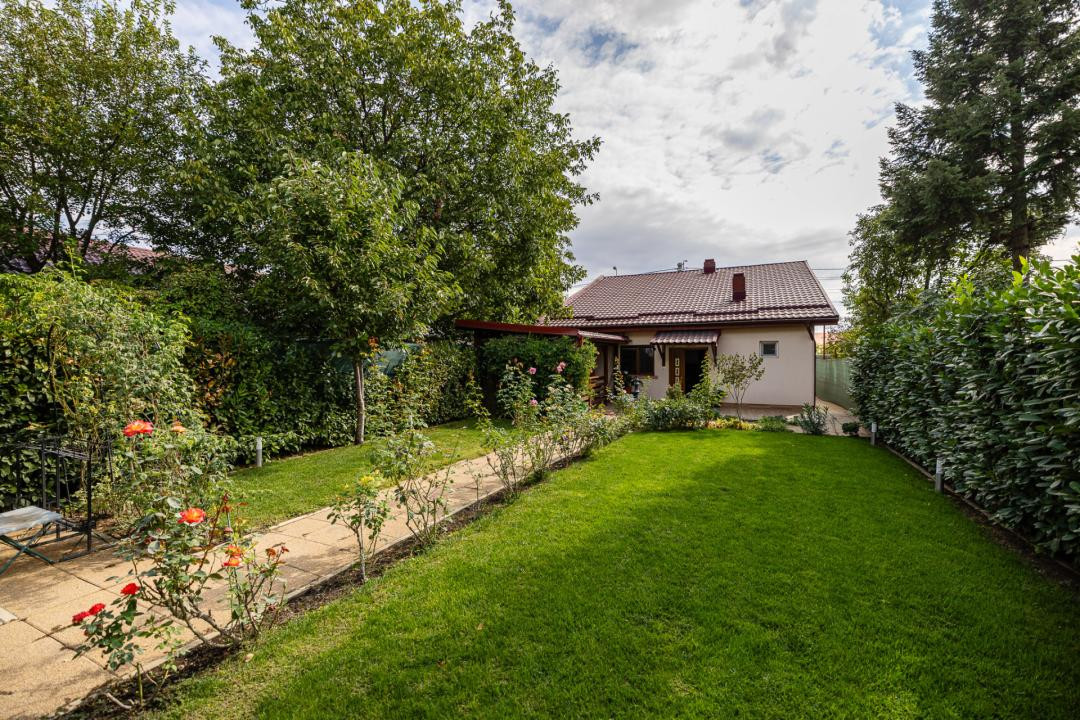 Casa parter, renovata, mobilata, gradina amenajata, str Petofi Sandor-Dumbravita