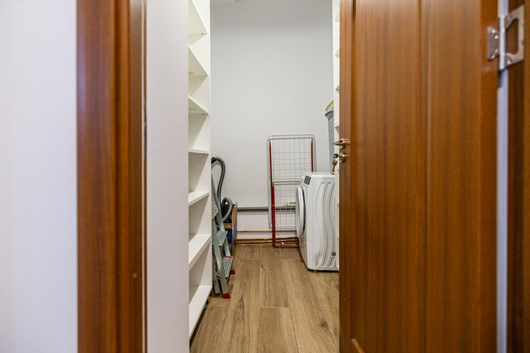 Casa parter, renovata, mobilata, gradina amenajata, str Petofi Sandor-Dumbravita