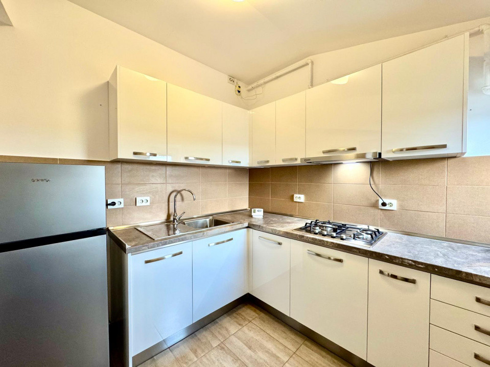 Apartament  4 camere, et 3, lângă Kaufland Dumbrăvița, cu parcare, COMISION 0 