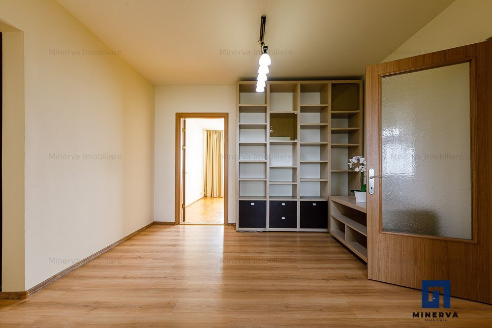 Apartament 4 camere | Punctele Cardinale, Bastion, Medicina | COMISION 0